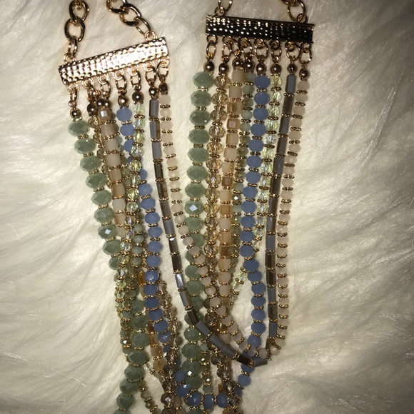 Statement necklace - Picture 4 of 6